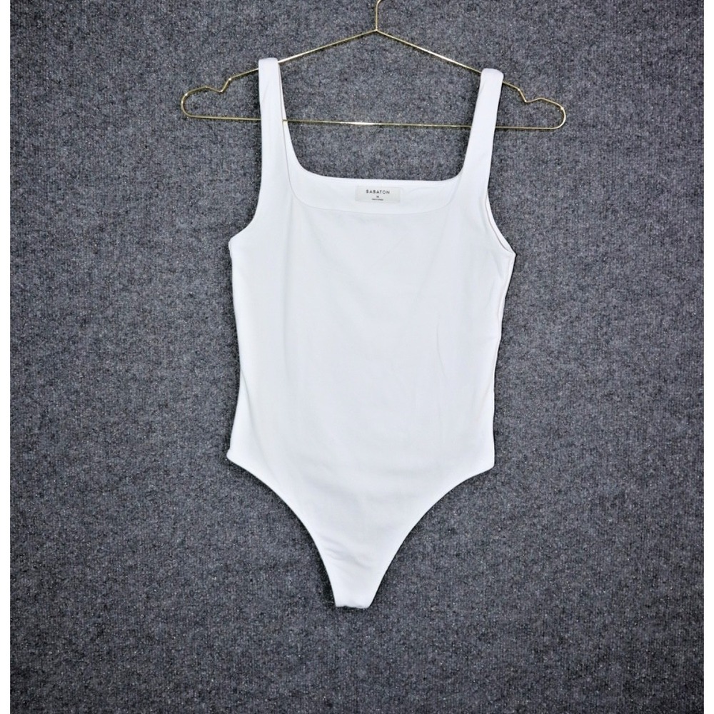 Babaton Bodysuit Women Medium White Square Neck Slim‎ Pull On Thong Aritzia EUC